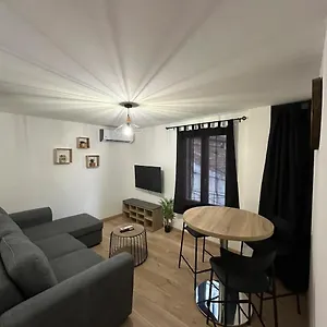Apartamento Superbe “l'eden”clim, Proche Remparts Aviñón